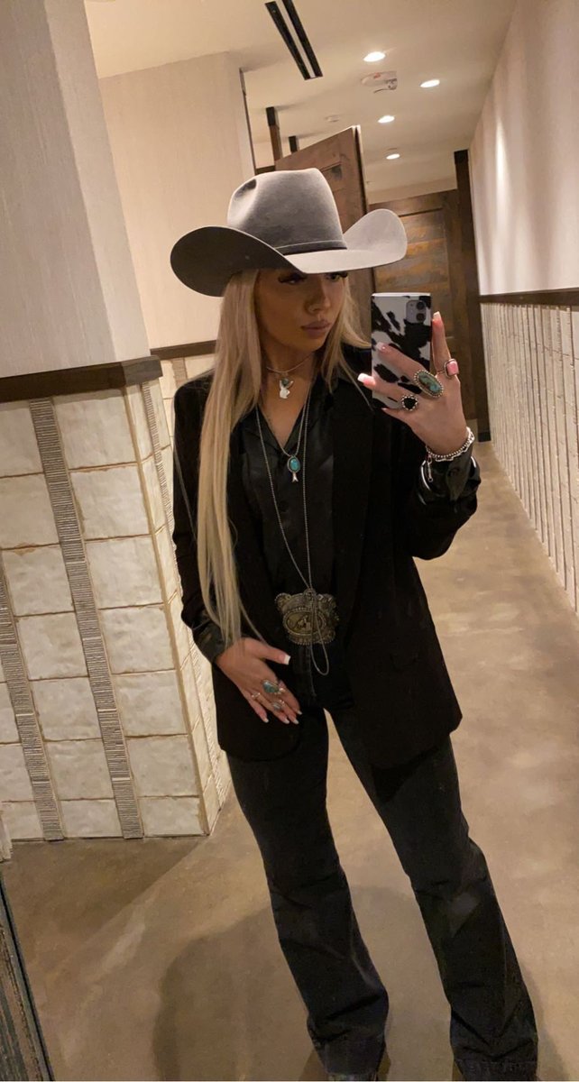 all black is my thing