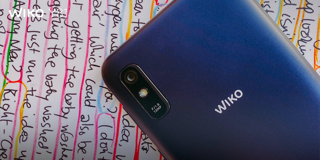 😏DICEN DE MÍ QUE SOY UN TIPO SENCILLO

⚡Pero que con una carga, aguanto 2 días dando caña.
🤳Que tengo un pantallón HD+ de 6,22".
💭Una gran memoria de 32GB, ampliable.
📸13 MP
😉Y me desbloqueo si me miras.

Ah, no me he presentado. ¡Soy el #WIKO ➖Y81➖!

#Y81 #Smartphone