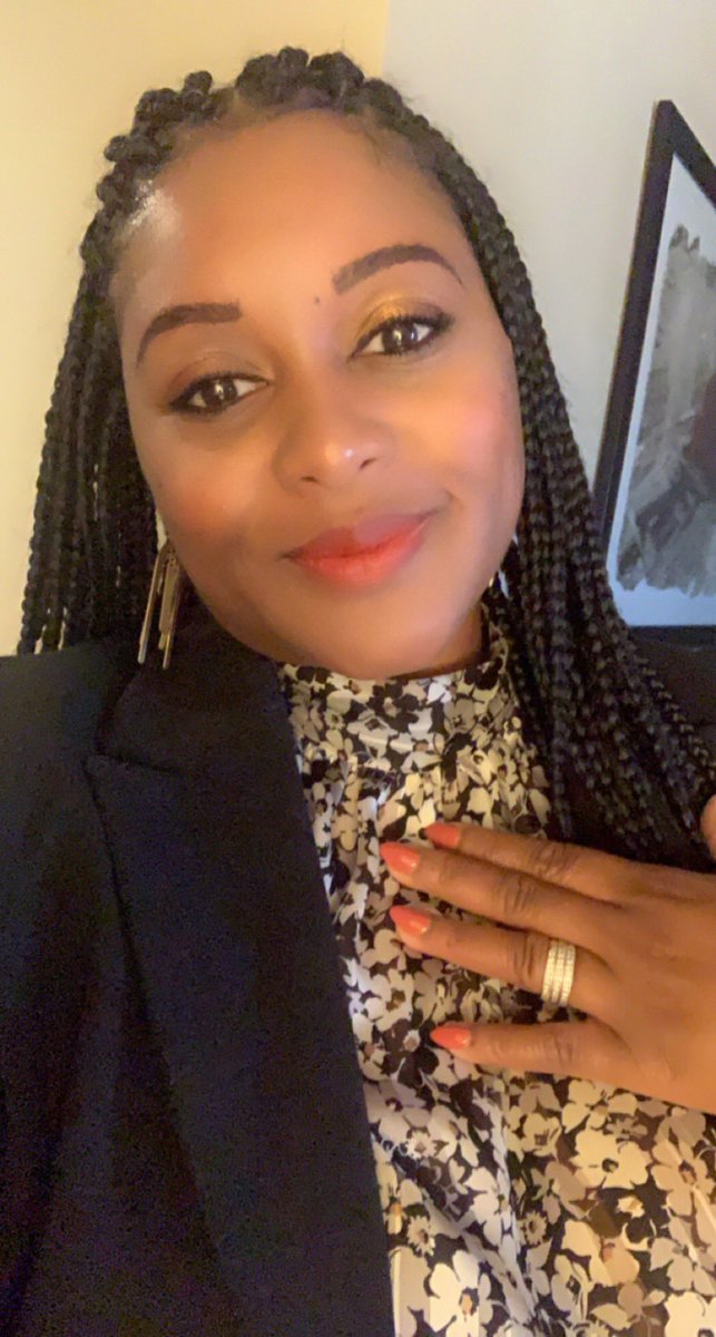 TheLSherieAlert's tweet photo. Hey Heart. Luck has nothing to do with the blessings, favor, and success you’re experiencing. Walk in confidence. Speak with assurance. Work in greatness. That’s just who you are. 💙✨ 

#HeyHeart #TheLSherieAlert https://t.co/RRBo8Gkpsw