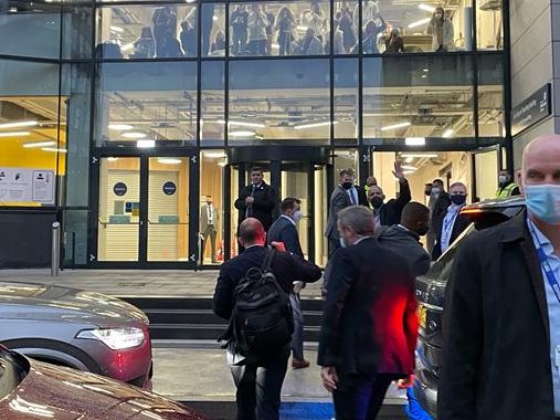 UniStrathclyde's tweet photo. We are honoured to welcome former US President @BarackObama to the University!

The @ObamaFoundation &amp; @columbiaclimate are hosting a roundtable discussion with young leaders from around the world about how they can continue to spark climate action and make their voices heard. https://t.co/kBsVR18JtI