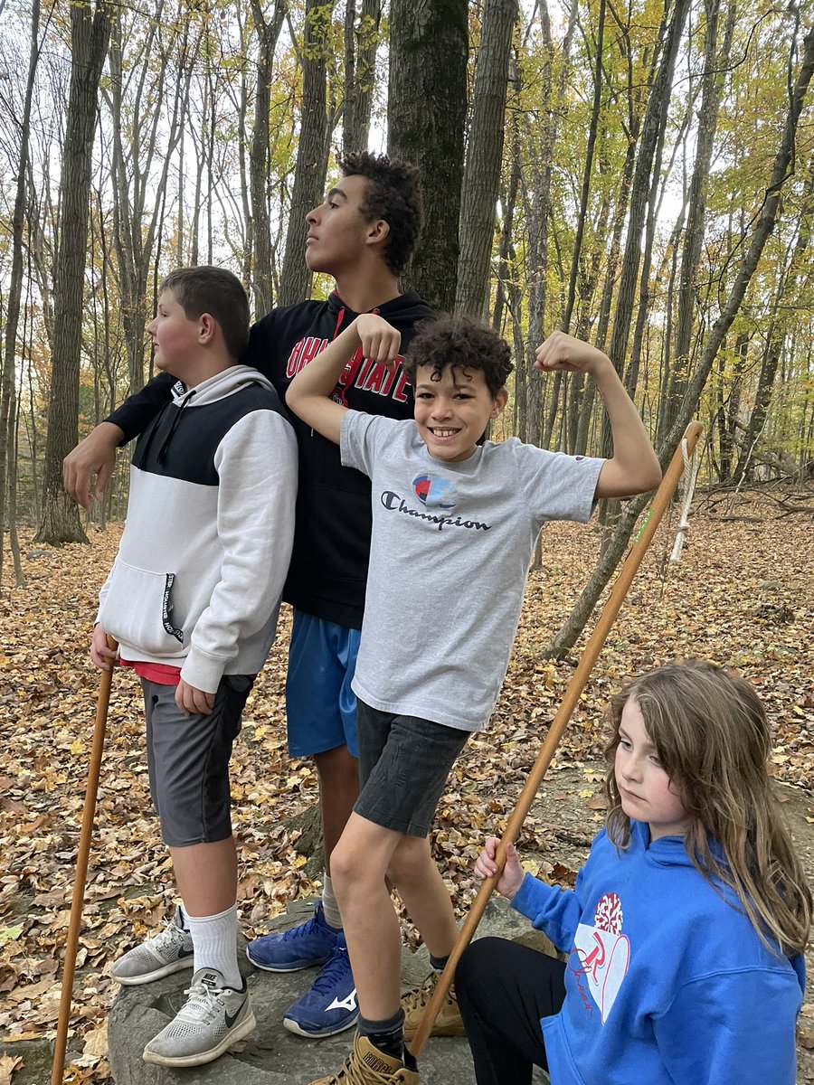 Our 8th and final hike of the 2021 Summit County Metroparks Fall Hiking Spree season. 
We had pretty decent weather on Sundays last few months to get them all in. 
Next week - picking up our badges and have them added to our hiking sticks. 
#SummitCountyMetroparks 
#SMPspree