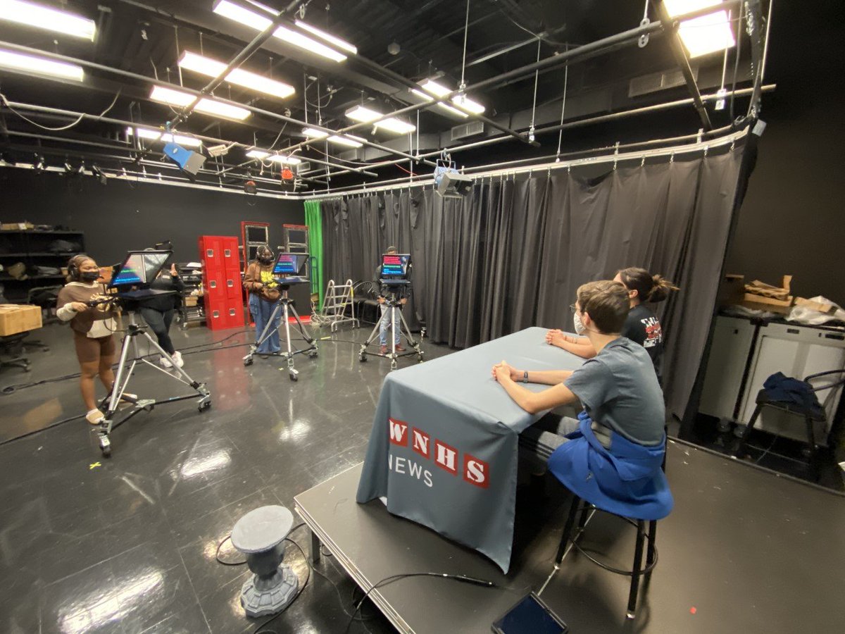 HAMAcademyNHS's tweet photo. In the media pathway, students can be a part of WNHS! Here are some behind-the-scenes pics of our daily morning show, The Northwood Update. Check out some of our past broadcasts and tune in for our live shows at 7:45am! Link to the WNHS YouTube Channel in bio. https://t.co/Q7UkpmIeoV