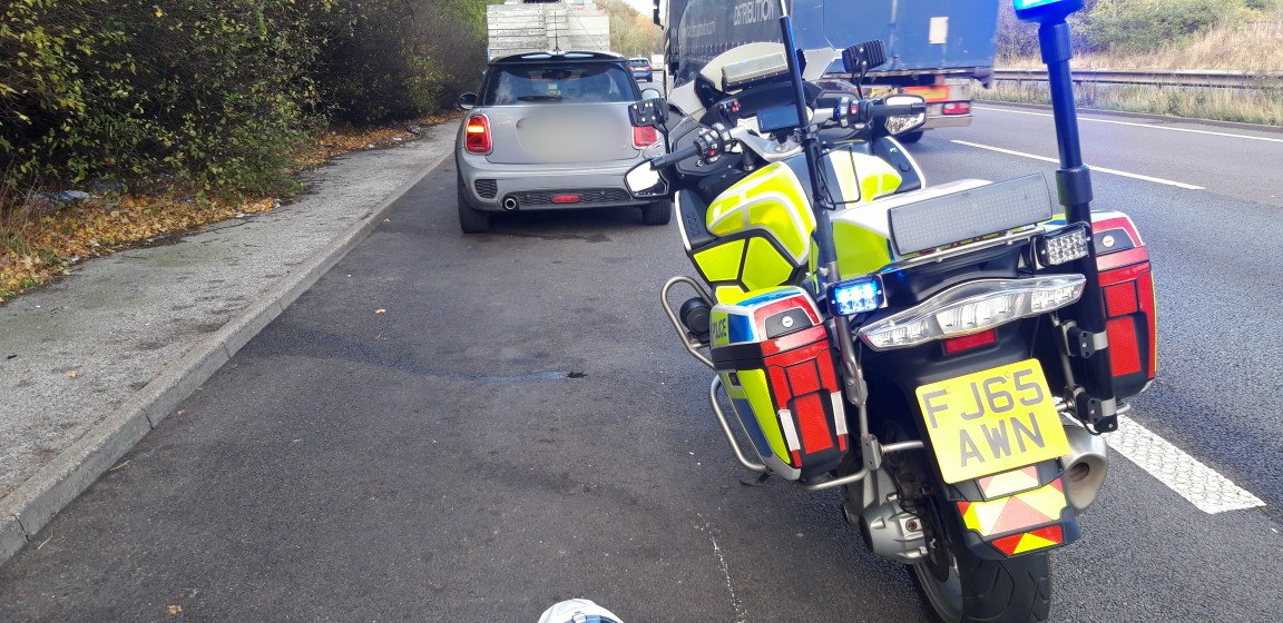 90mph with fully marked police bike behind.
When stopped.  Reason given was a 'panic attack'.
This is no defence to driving like this.
If a genuine attack, the last place to be is behind the wheel of a car.
#drivetoarrive
#fatal4.
Driver reported
#TOR
#opsbikes