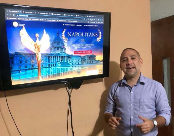 GALARDÓN INTERNACIONAL | Premio de talla mundial para profesional yucateco por un proyecto electoral en #Mérida. El rompimiento del bipartidismo en la capital yucateca: bit.ly/3H4UWUC #DYInforma #PeriodismoEnTransformación #MásQueUnPeriódico