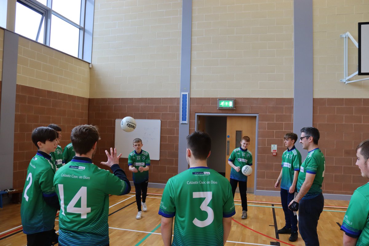 ulsterschools's tweet photo. Fort Hill Integrated College in Lisburn will enter @ulsterschools competitions for the first time this year. Today they were presented with a new set of jerseys by Mayor of @lisburnccc Stephen Martin, which carry the logo of @ExecOfficeNI and competition sponsors @DanskeBank_UK https://t.co/WhgobsFjZo