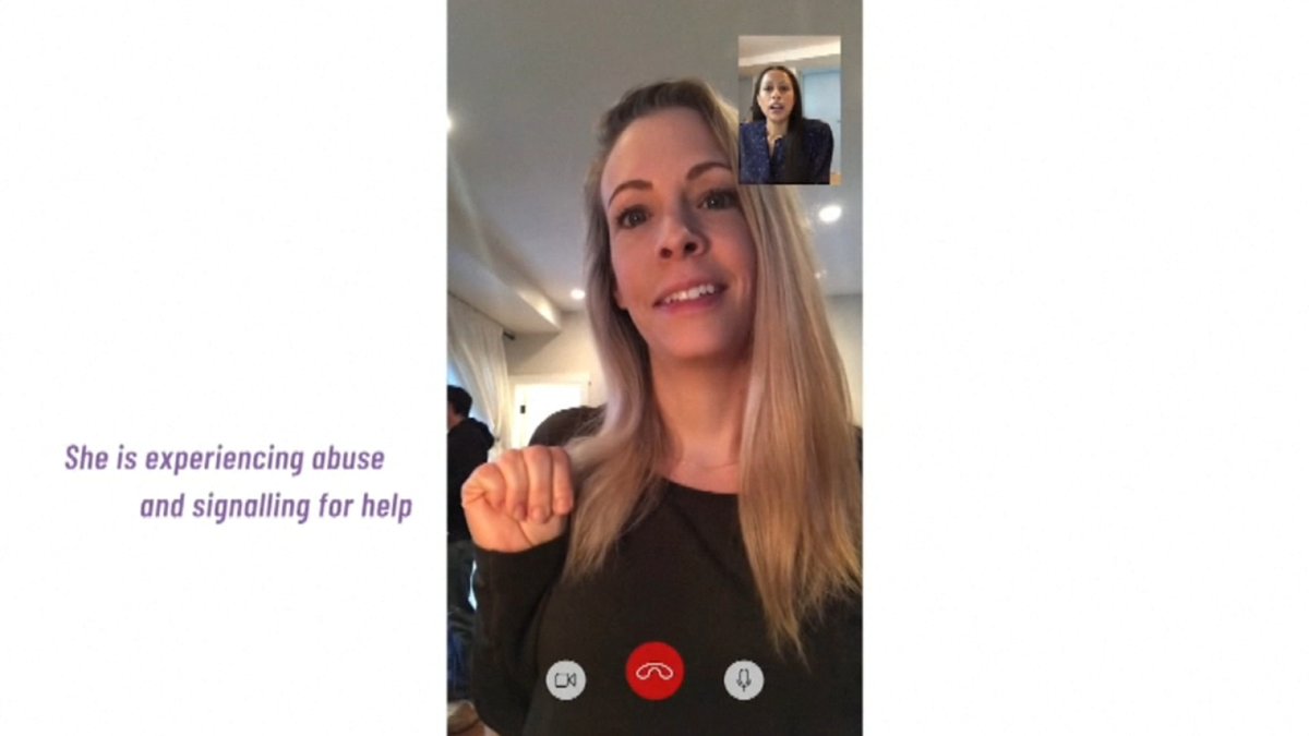 abc7newsbayarea's tweet photo. A kidnapped North Carolina teen was rescued after she used a viral TikTok domestic violence hand signal on a highway in Laurel County, Kentucky. https://t.co/t9MYCGcbEs https://t.co/8V3D3BDn76