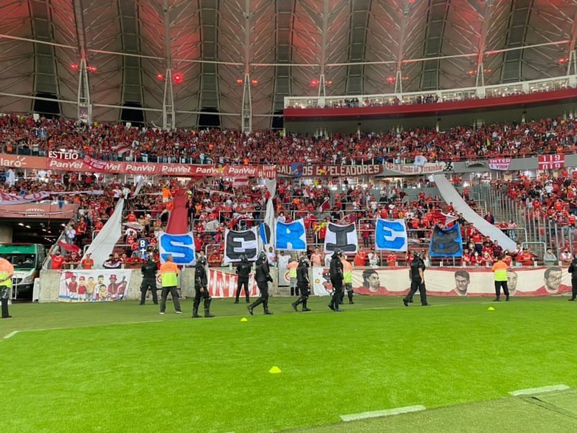 PopularOficial's tweet photo. TODOS OS DIAS!

Uma Boa Segunda-----Feira https://t.co/rsf67zboVK