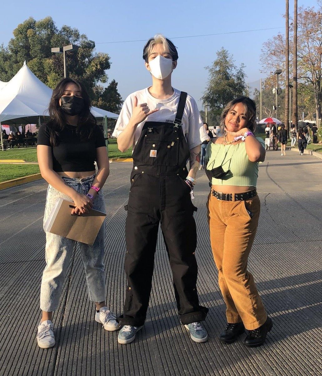 eaJFrance's tweet photo. [PHOTOS - HITC]
211108.

Voici des photos de Jae pendant HITC avec ses amis !

[1/3] https://t.co/5k3kxmQEvB