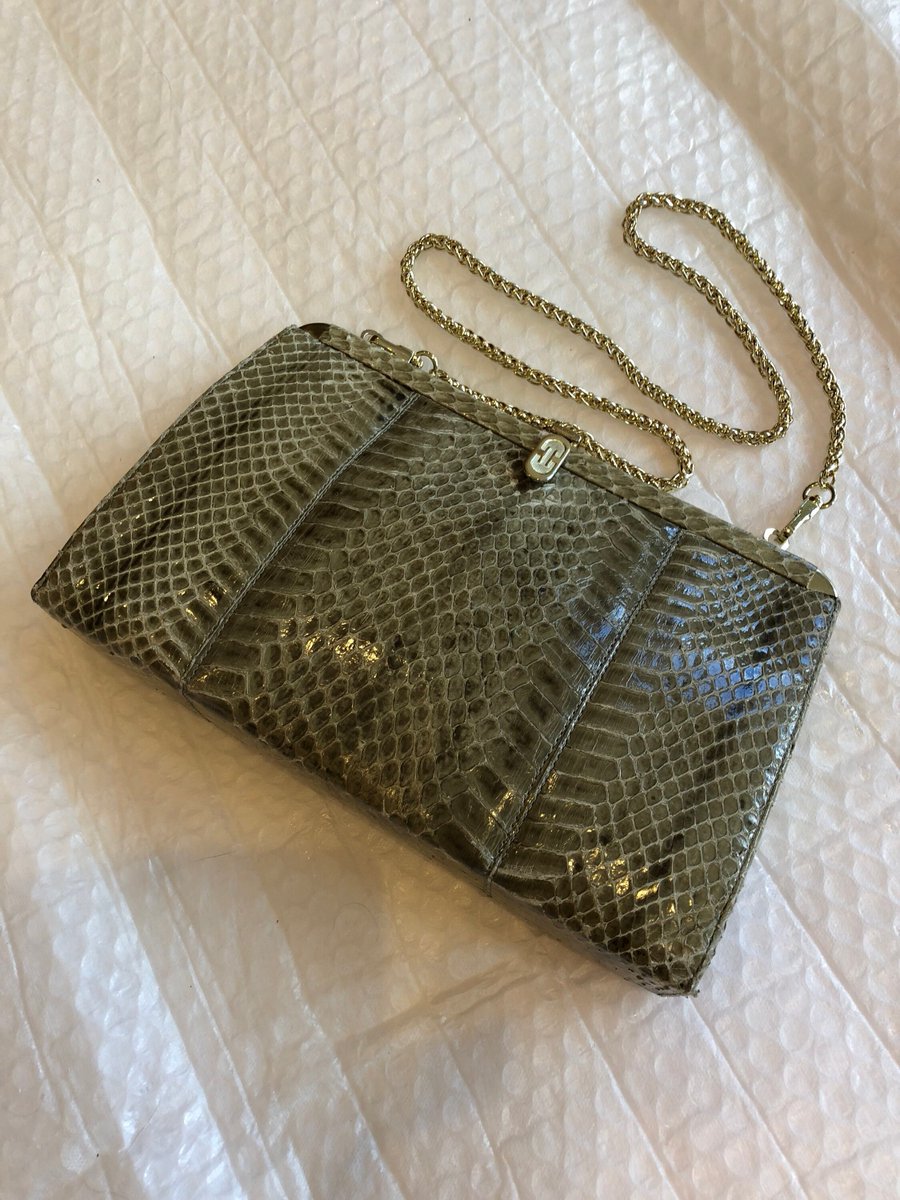 EdaRoseMilliner's tweet photo. Excited to share the latest addition to my #etsy shop: Grey Snakeskin Clutch-bag with detachable Gold Chain. Very Good Condition, Carefully used. https://t.co/DJ0gjToxnY #grey #henparty #shoulder #formalevent #passionfashiondesign https://t.co/9kj7vB8TnS