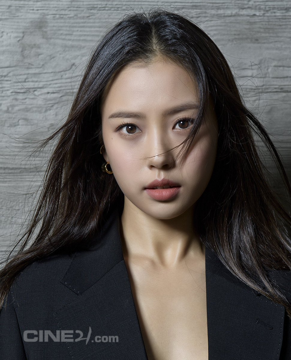 Ко минси. Го мин си (go min si) чб. Ко мин-щи актриса. Го мин си милый дом. Минаго.