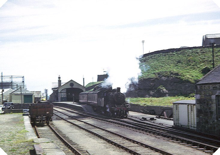 ElginHSGeog's tweet photo. The success of the #bordersrail shows that rail can be an effective solution to cutting congestion and reducing #carbonemissions. We once had a wide rail network and almost overnight it disappeared. My dad was on the last train Banff to Tillynaught train in 1968. https://t.co/KzcvxgcIVG