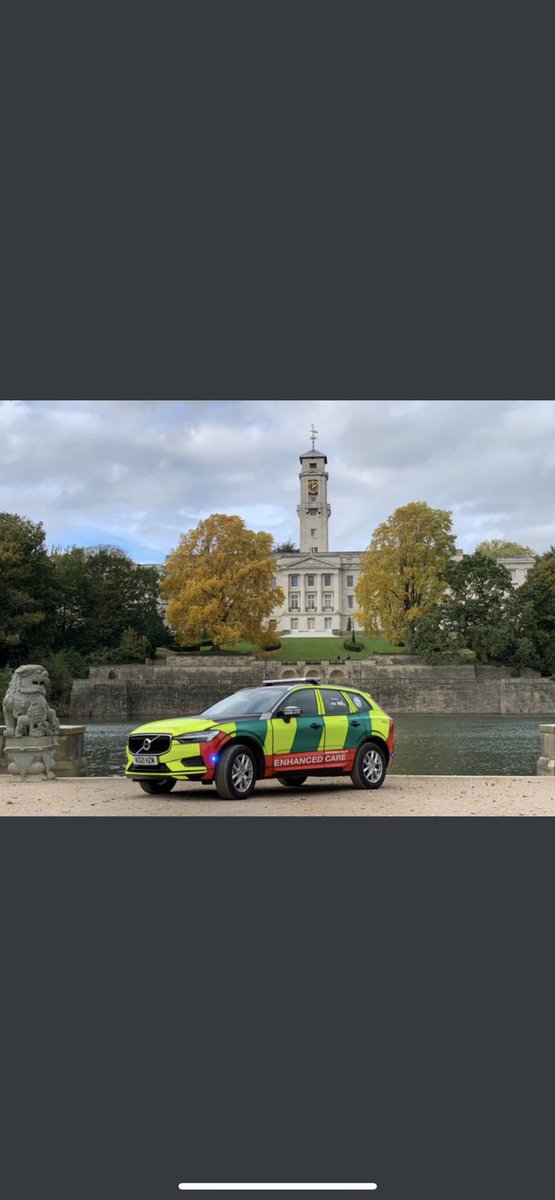 First incident of the day and bumped into <a href="/EMICS999/">EMICS</a> and @EMsafe  and their shining new car!!! Very nice and very jealous!! @Smarterm3tering .