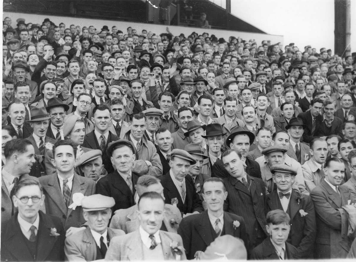 FootyMuseumWal's tweet photo. Spread the word 📢

Wales is getting it's own Football Museum ⚽️🏴󠁧󠁢󠁷󠁬󠁳󠁿

What do you think should be included? 

Complete our quick survey to have your say 
👉https://t.co/n2YA5b9Ux8

@WG_Culture @wrexhamcbc @FAWales https://t.co/z8Jqc9NHnX