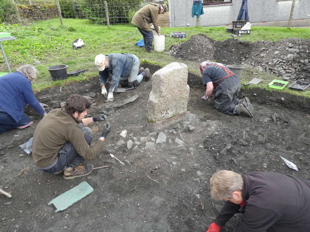 Diggers on Lismore this year were disturbed to find a preponderance of infant burials round the Sanctuary or Eala Stone, including some that were newly born or miscarried, and some which showed little respect at the time of burial.  Read more
  lismoregaelicheritagecentre.org/the-big-dig.../