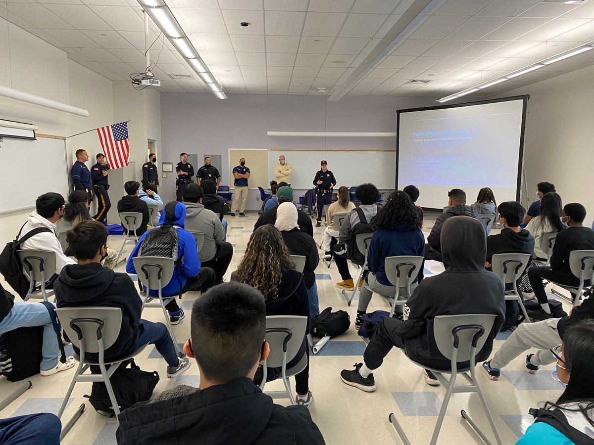 Educated Encounters at NBHS
NBHS Students and New Brunswick PD forming powerful relationships 
#Communitybuilding