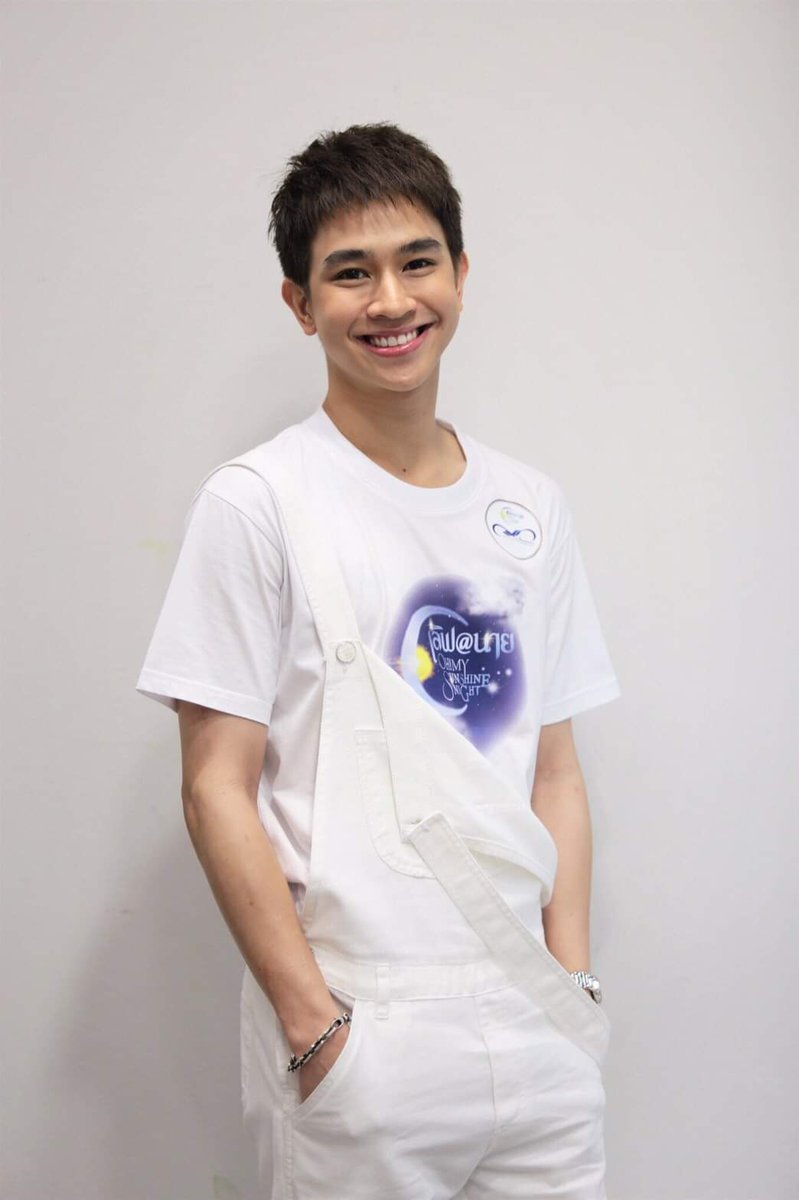 mayaonline2002's tweet photo. #OhmFluke กลับมาแจกความละมุนให้แฟนๆ เตรียมรับความสุขและชื่นชมพัฒนาการทางการแสดงของทั้งคู่ให้ชื่นใจกันอีกแล้วค่ะ☺ใน #LoveAt9  #OhmySunshineNight ที่จัดงานบวงสรวงท่ามกลางแฟนๆที่มาเป็นกำลังใจให้ #โอห์มไง #เจ้าแก้มก้อน และเพื่อนๆ อย่างอบอุ่น

#MayaChannel ♾https://t.co/0MLFULrITC https://t.co/8J6gZfUJTz