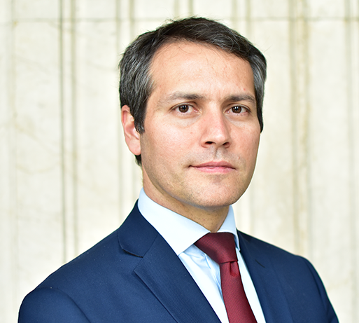 subrei_chile's tweet photo. En entrevista en @valoreconomico, Subsecretario @rodrigoyanezb se refiere al Acuerdo de Libre Comercio entre Chile y Brasil, recientemente aprobado por el Senado brasileño 🇨🇱🤝🇧🇷 Brasil es nuestro principal socio comercial en la región 🌎 https://t.co/DSNDTFfshy