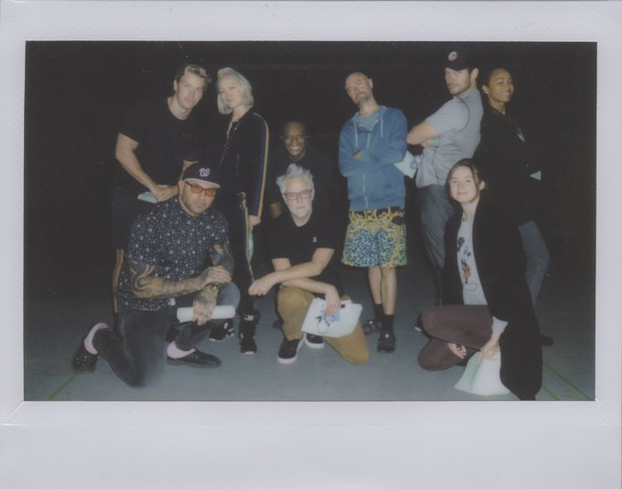 FDrQW6_XMBMBgCj?format=jpg&name=small