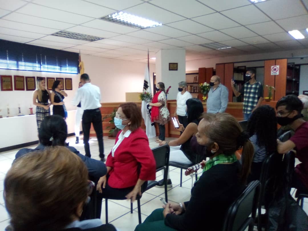 IUTECPVE's tweet photo. Es importante señalar que las actividades desarrolladas promovieron el crecimiento profesional y personal de nuestra comunidad IUTECPISTA.

Continuamos formando profesionales exitosos.

#IUTECP #Guatire #Guarenas #Universidad #Aniversario https://t.co/M2PadZVrsB