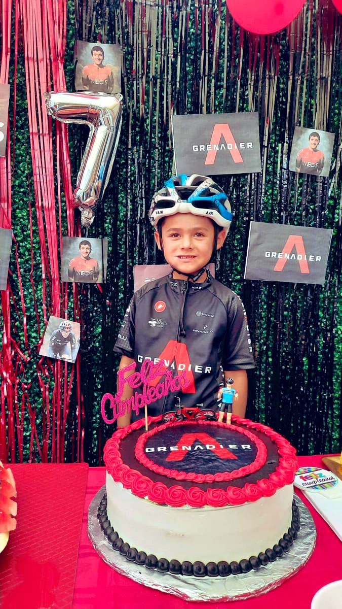 AVAstudillo's tweet image. Cuando pides un deseo de cumpleaños… 🚴🏽‍♂️