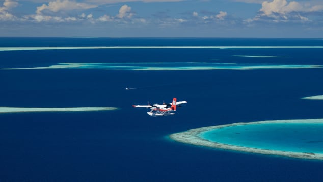 editionmv's tweet photo. Barefoot #pilots of the #Maldives and their #lifestyle
Learn more here: https://t.co/idXxg9RgKF
#traveledition #TheEdition #TravelEdition #seaplane #TMA๐๐ฉ๐ด #luxury @TransMaldivian https://t.co/OkwGYXYIRM