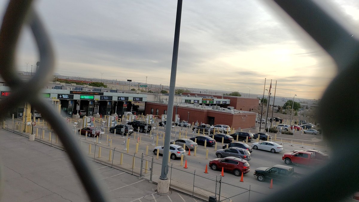 AaronAvitia5's tweet photo. The CBP has opened all the lines at the Zaragoza/Ysleta bridge, people on social media report the same with other bridges in the El Paso/Juarez region #OurBorderLife https://t.co/2QRCTwbThD