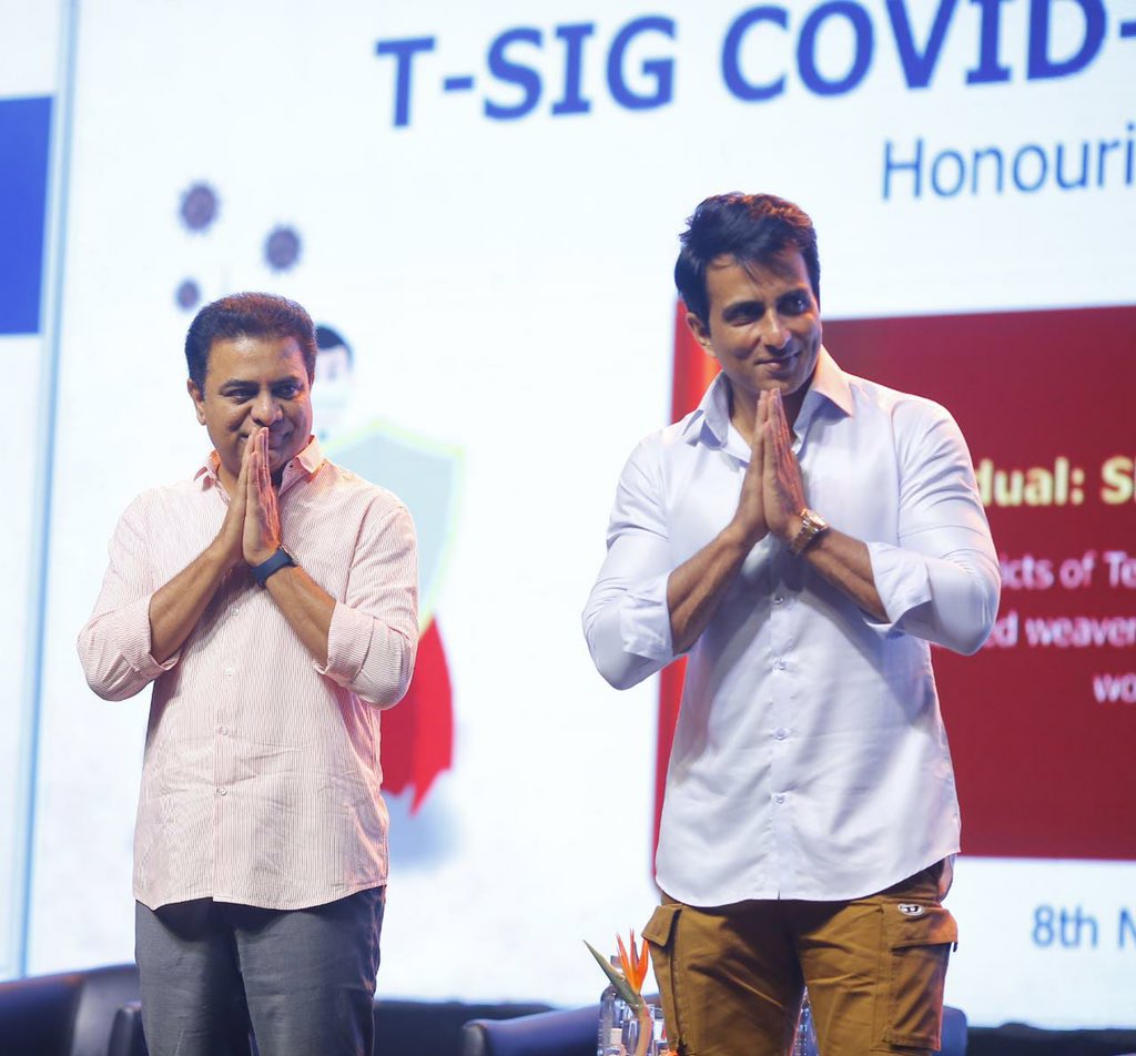 SivaMallala's tweet photo. COVID warriors, NGO's and corporates worked in Telangana are felicitated by @Sonusood, Hon'ble Minister @KTRTRS Principal Secretary of IT E&amp;C  Sri Jayesh Ranjan garu. The event is hosted by @TelanganaSIG the CSR cell of govt of Telangana  

 #tsig #telangana #tsocialimpactgroup https://t.co/wmvkSonzDX
