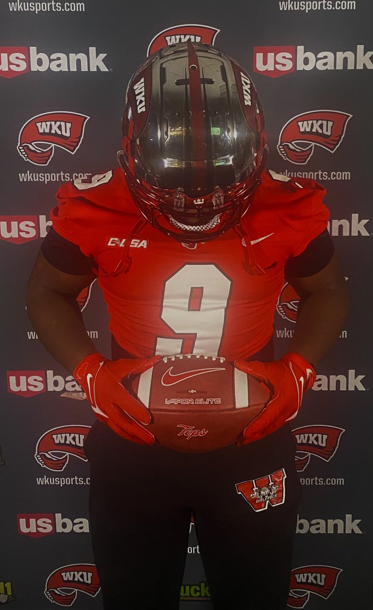 Had a great time this weekend at WKU #Get2YoMommaHouseBoyz <a href="/Locklyn33/">WalkOnCoach ⭕️H 🌰</a> @Mansell247 <a href="/ChadSimmons_/">ChadSimmons</a> <a href="/RecruitGeorgia/">Recruit Georgia</a> @EliteRawTalent <a href="/HDHSports/">Henry Herald Sports</a> <a href="/coachjdavis_/">Coach Jon Davis, M.A., USAW</a> <a href="/DellMcGee/">Dell McGee</a> <a href="/WoodlandFBRec/">Woodland (Stockbridge) Wolfpack Football</a> <a href="/angelakirkk/">Angela Kirkpatrick</a> <a href="/CoachHicks31/">Julian Hicks</a> <a href="/yalefootball/">Yale Football</a> <a href="/AustinSchaffer2/">Austin Schaffer</a> <a href="/HCWillieSimmons/">Coach Willie Simmons</a> <a href="/Ryoung11_/">Coach Young</a>