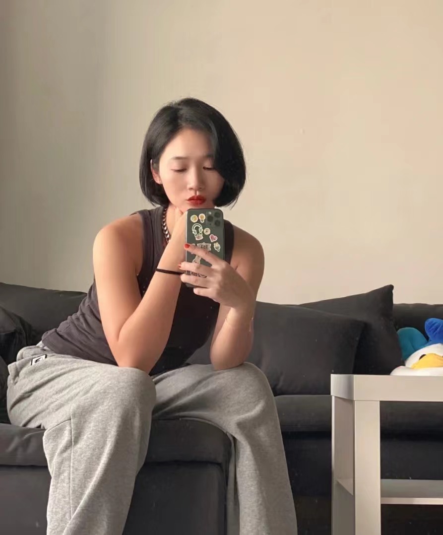 Hi, everybody. This is my new #haircut💇‍♀️