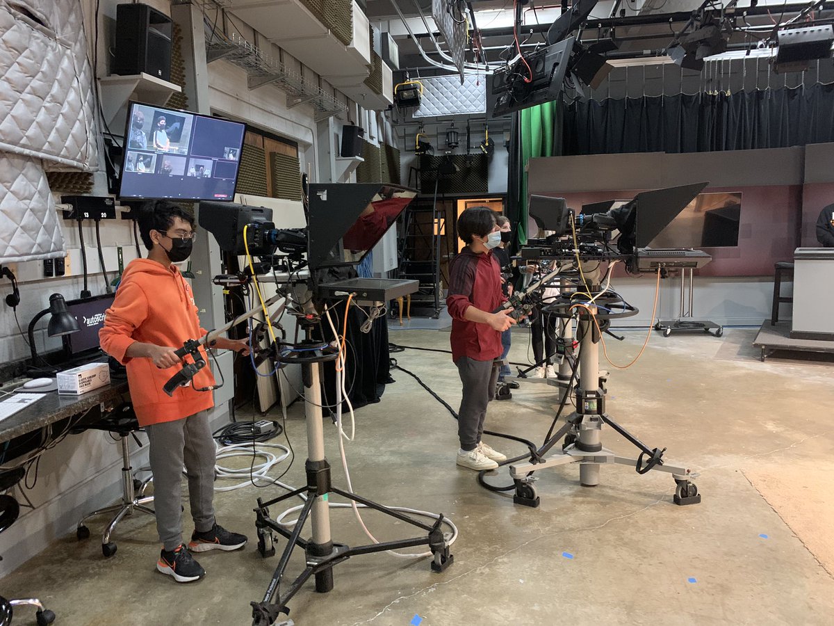 Pleasant Lea Middle tweet media