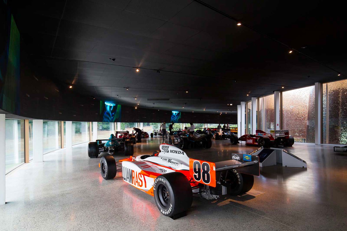 AteliersFemia's tweet image. The #DallaraAcademy project - located in Varano de' Melegari (Italy) - enhances memory and local identity through a dimension of transformation that looks to the future.

Ph: S. Anzini

#AF517 @alfonsofemia #motorvalley @DallaraGroup #architecture #education #exhibitionspace