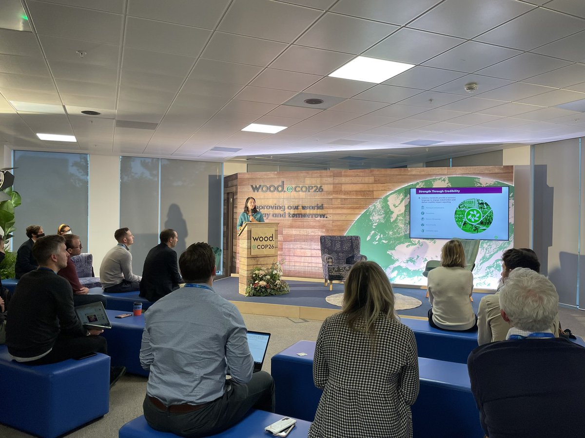 On our tour around the world we have <a href="/Ms_SportsBiz/">Aileen McManamon ⚖🌍🏆</a> guiding us through the efforts of <a href="/sportsalliance/">Green Sports Alliance</a> @BASIS_org <a href="/SEA_theChange/">Sports Environment Alliance 🌏</a> <a href="/CouncilForSport/">Council for Responsible Sport</a>