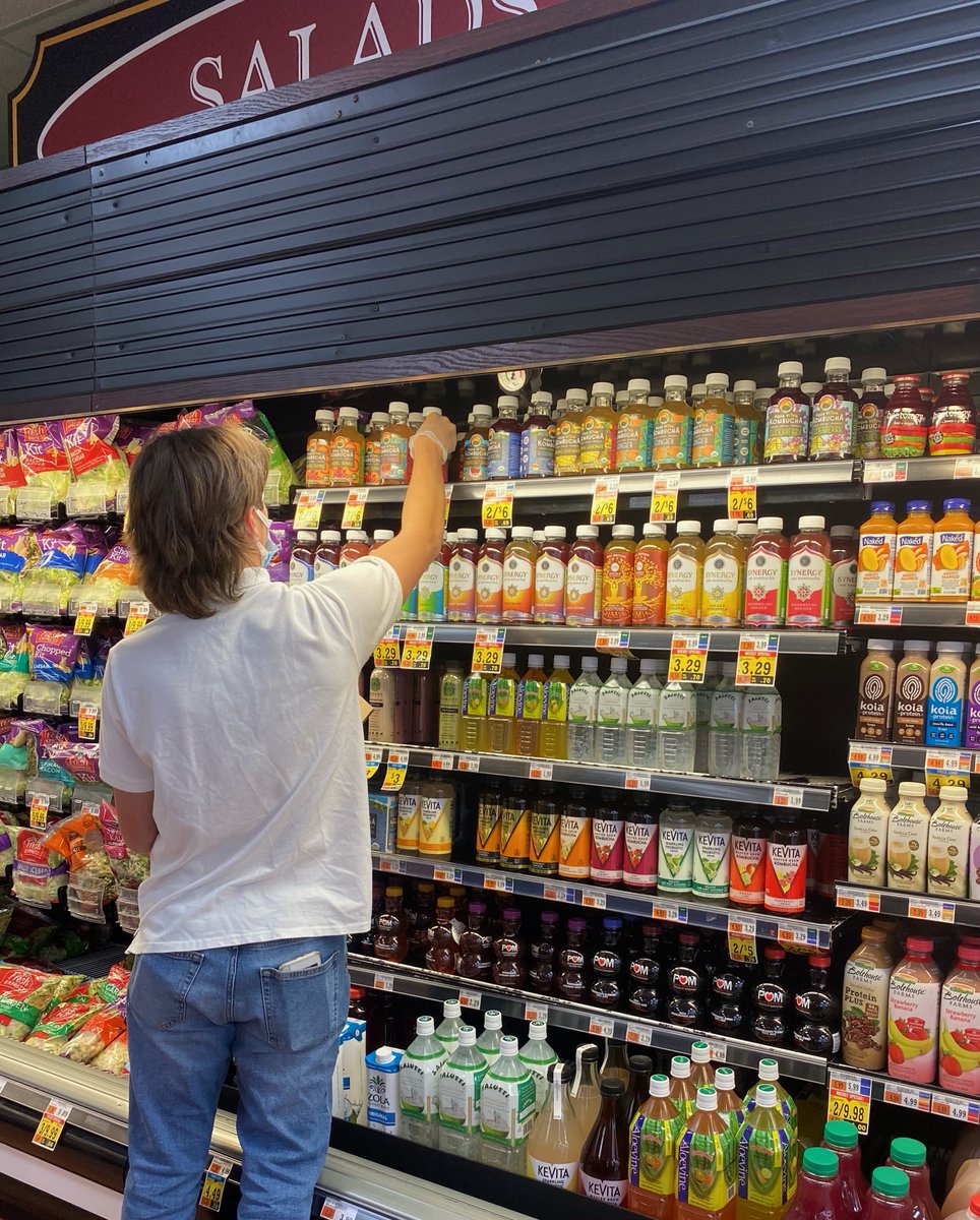 Thanks, <a href="/pricechopper/">Price Chopper & Market 32</a> for keeping us well stocked and looking good!” Price Chopper in Canton, NY