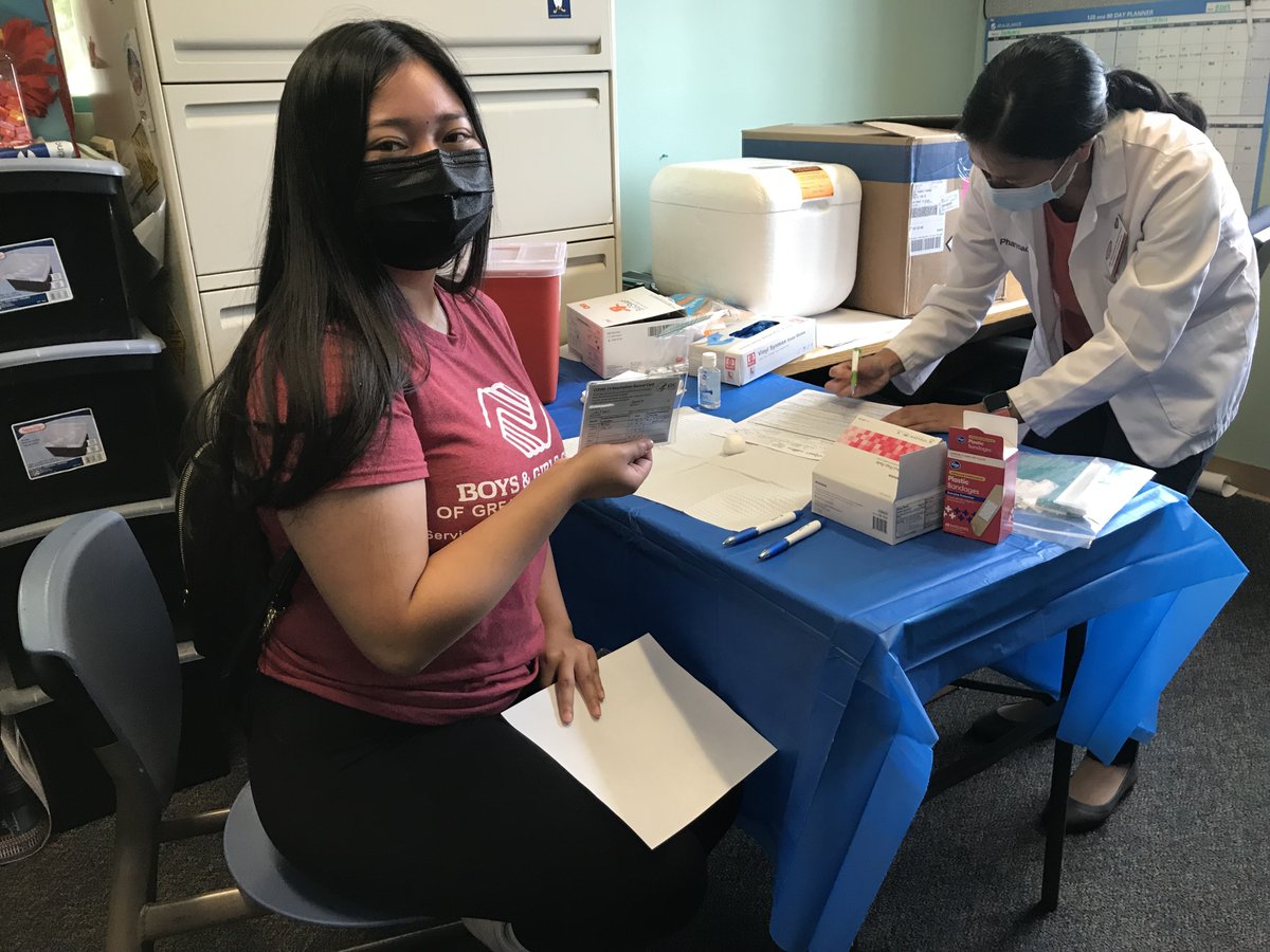 BGCA_Clubs's tweet image. Boys &amp;amp; Girls Clubs continue to do whatever it takes for communities to recover from the COVID-19 pandemic. In partnership with @Healthcare_ABC, @Microsoft and @Xbox, clubs across the nation have been critical in helping communities get COVID-19 vaccines: bit.ly/3CVCKKT