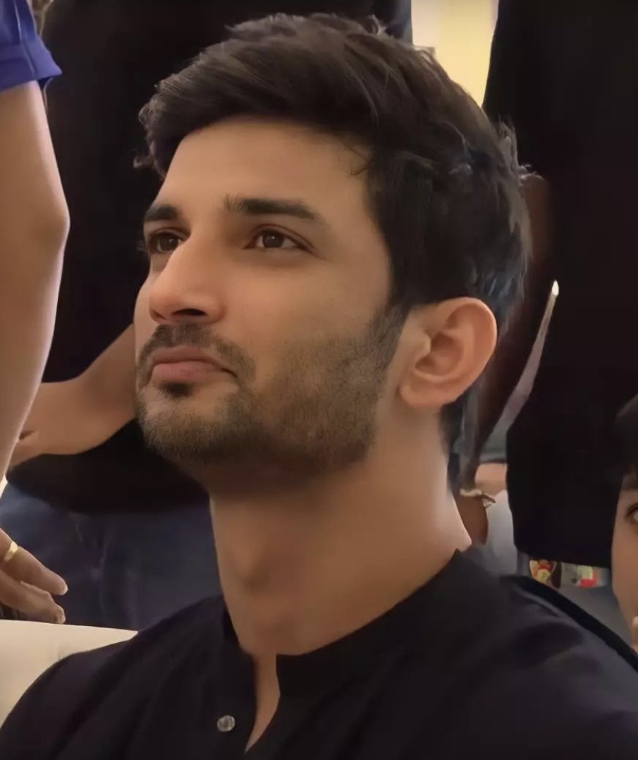 PIYALIBH's tweet photo. Millions of Emotions 
Thousands of feelings 
Hundreds of thoughts
And just one name—
Sushant Singh Rajput ❤️

Million Emotions Is Sushant ❤️💫❤️ https://t.co/IrEEsxRZ4U