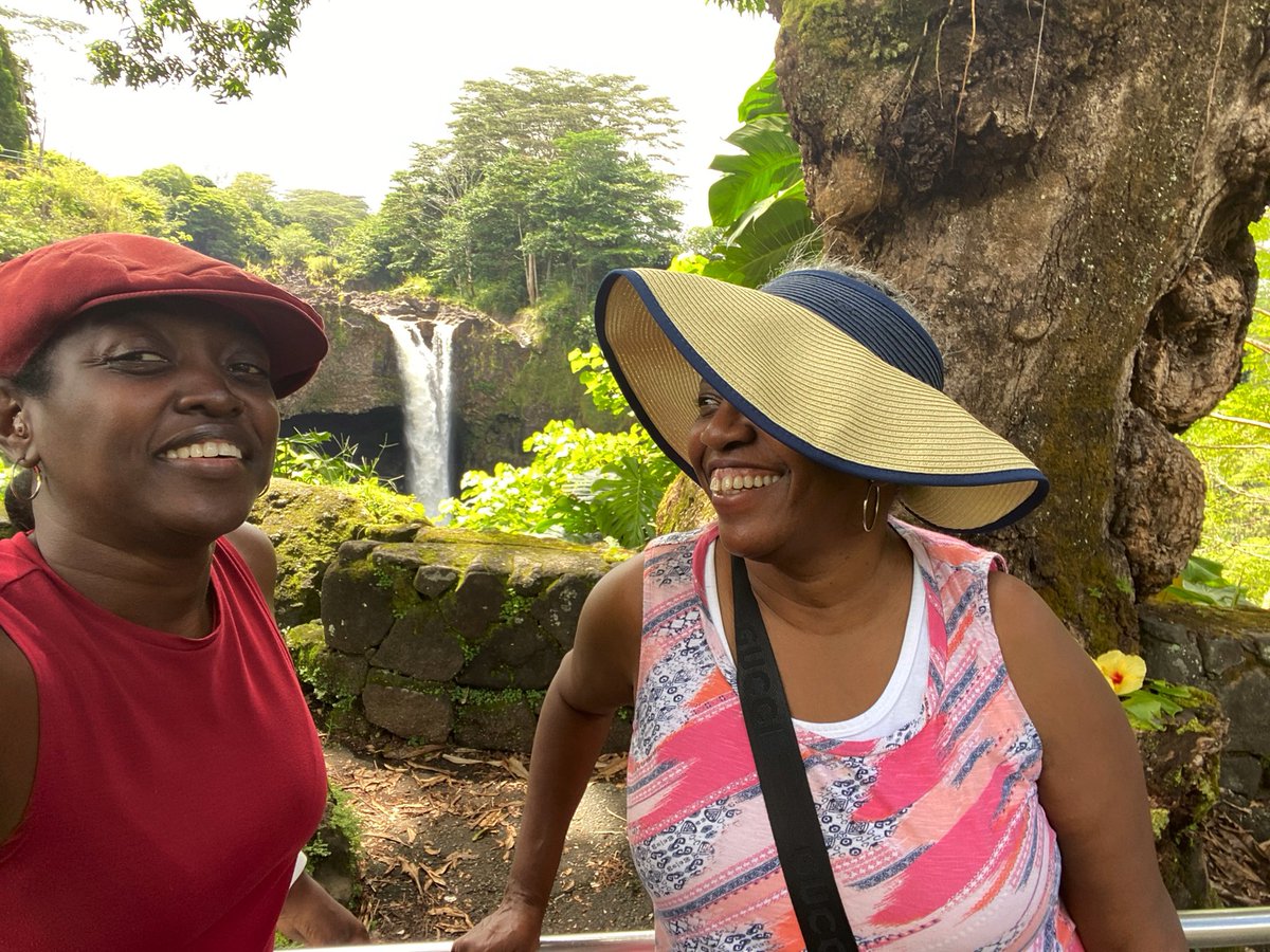 theotherblair's tweet photo. Listening to the @YNB episode of @jemelehill’s podcast #JemelleHillisUnbothered while driving and had to pull over because the tears were blinding me 😫😭 All I can say is I love you mom @namediw https://t.co/Ljzd7Gv7M8