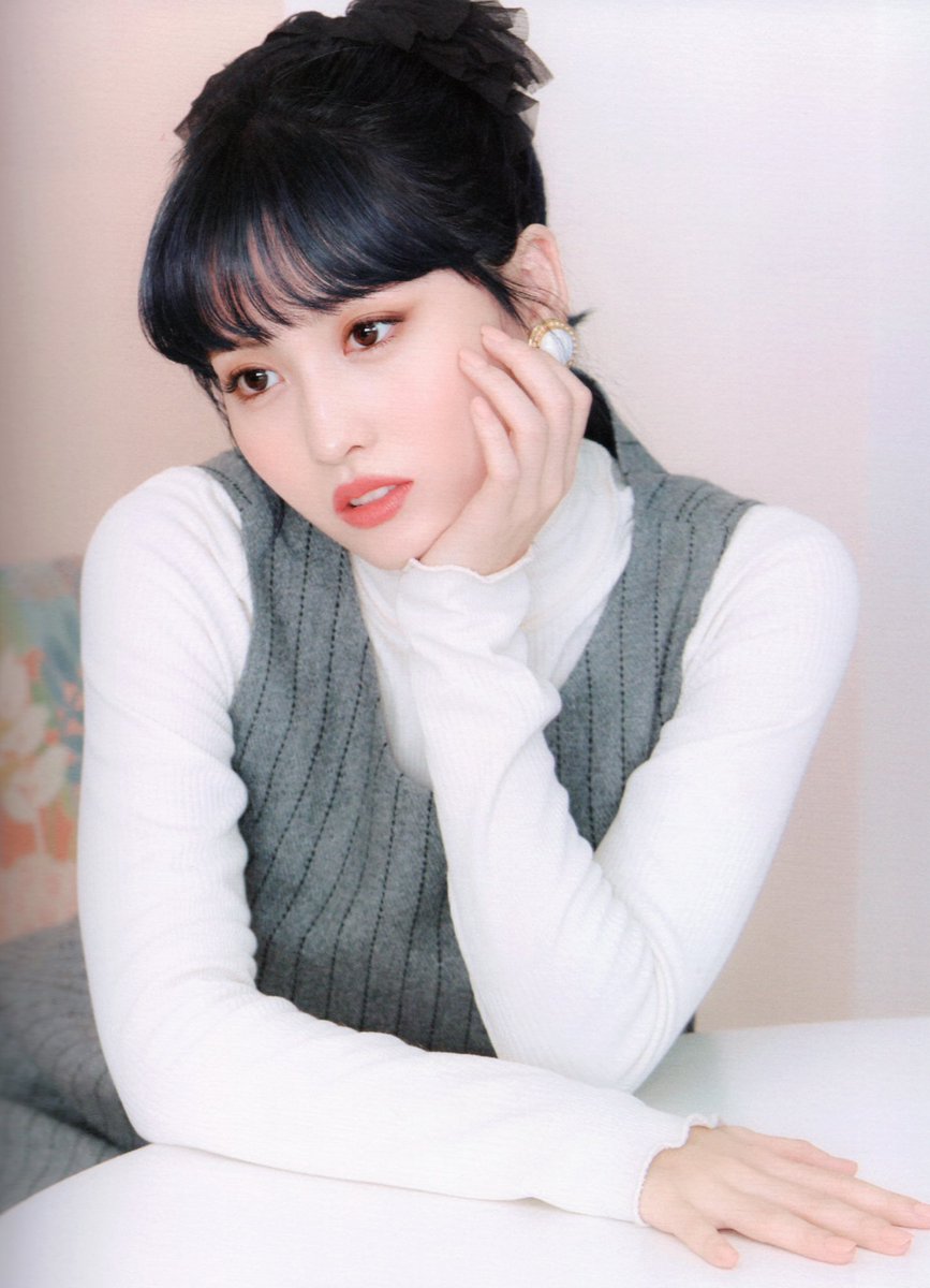 midzyonce's tweet photo. No sabes lo feliz que estoy de haberte conocido, feliz Cumpleaños mi niña hermosa, te amo como no tienes una idea, eres la niña de mis ojos, gracias por amarnos tanto, te vamos a cuidar siempre.
HAPPY MOMO DAY 
#Our_Pride_MOMO
#OurBestfriendMomo
#생일축하해_모모링 
@JYPETWICE https://t.co/XJ4Gk7pwXs