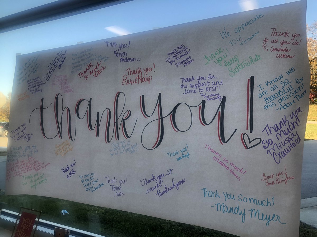 <a href="/CLE_COUGARS1/">Collins Lane Elem.</a> practicing gratitude this month!  Sharing thankfulness for their superintendent  <a href="/FCSmarkkopp/">Mark Kopp</a> and #oneteamFCS central office staff! We, too, are grateful for our hardworking employees in every Franklin County School!  Feeling the love in FCS on this Monday morning!