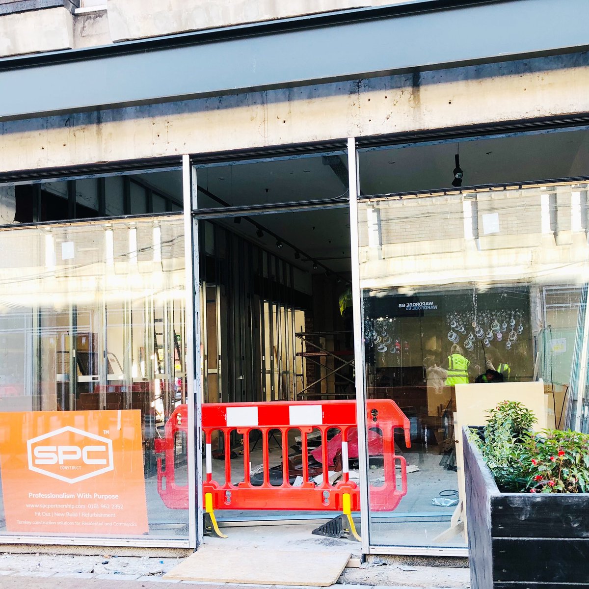 PartnershipSpc's tweet photo. UPDATES
π§π
#saletowncentre #spcconstruct #stanleysquare #revamp #professionalismwithpurpose #manchester https://t.co/pvRGOB6zZ4