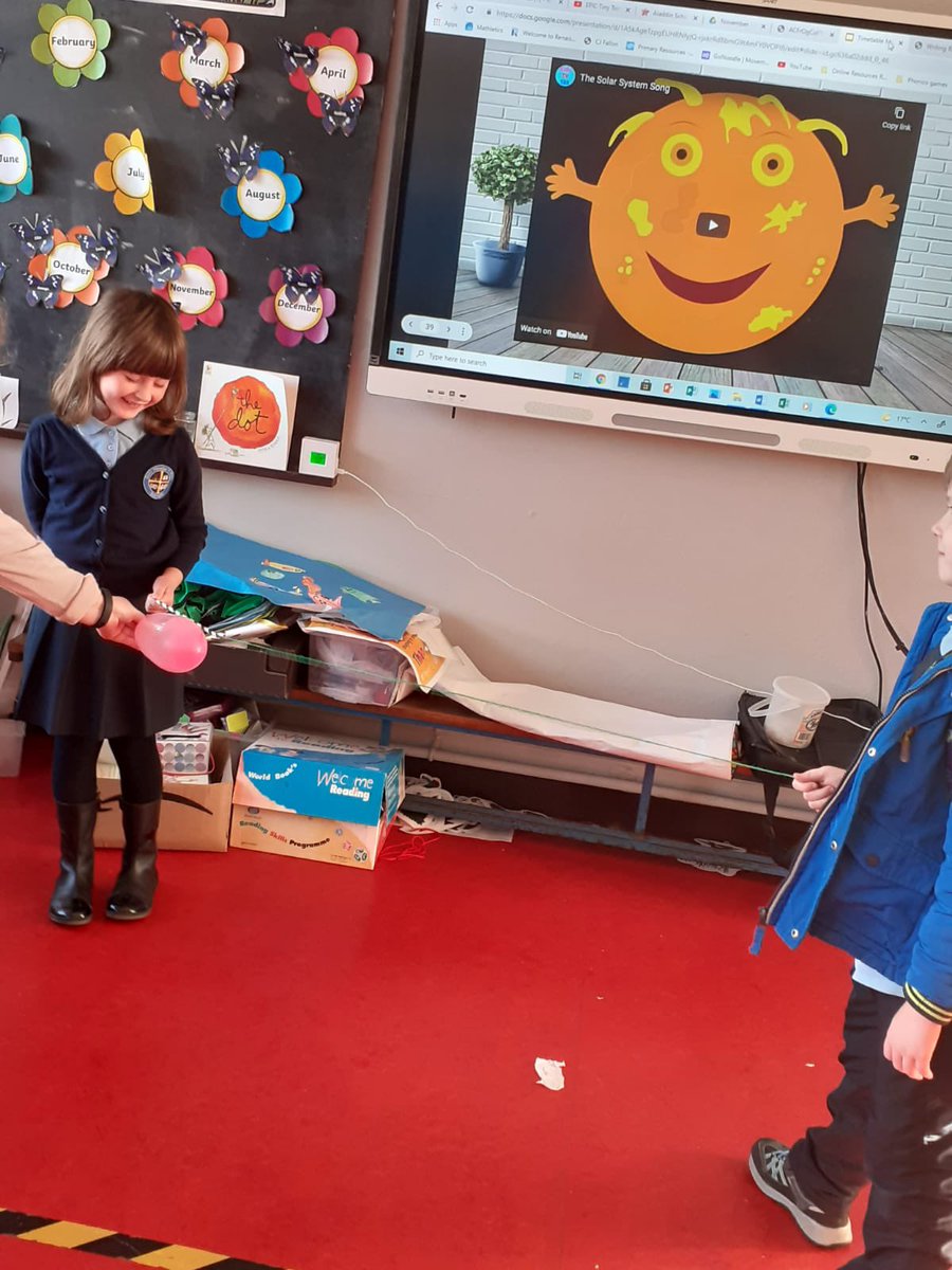 Starting Science Week with Balloon Rockets and Epic Tiny Tots Space Workshop. 🚀 🎈🪐🛸👽🛰🔭@DPSM_Activities <a href="/ScienceWeek/">Science Week Ireland</a> @scienceirel  <a href="/PDSTLiteracy/">PDST Literacy</a>