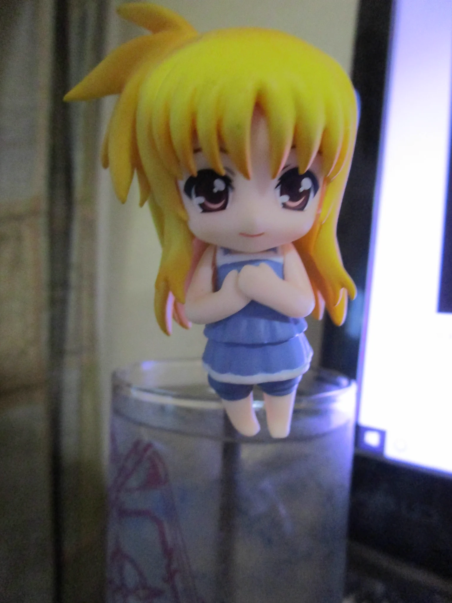 ｦﾀな宅呑みな皆さんマドラーに拘ってみませんか？「嫁」と毎日一緒に呑めますよぉ～！！（画像はあくまでもイメージですが我が家の宅呑みはだいたいこんな具合ですｗ）  