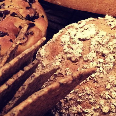 This would make the perfect Christmas gift for food lovers of all ages! Book an 'Introduction To Bread' class with @lekitobakes to equip your loved one with all the basics and expert skills to make a selection of delicious breads!

Book now: breadangels.com/bread-angel/42…