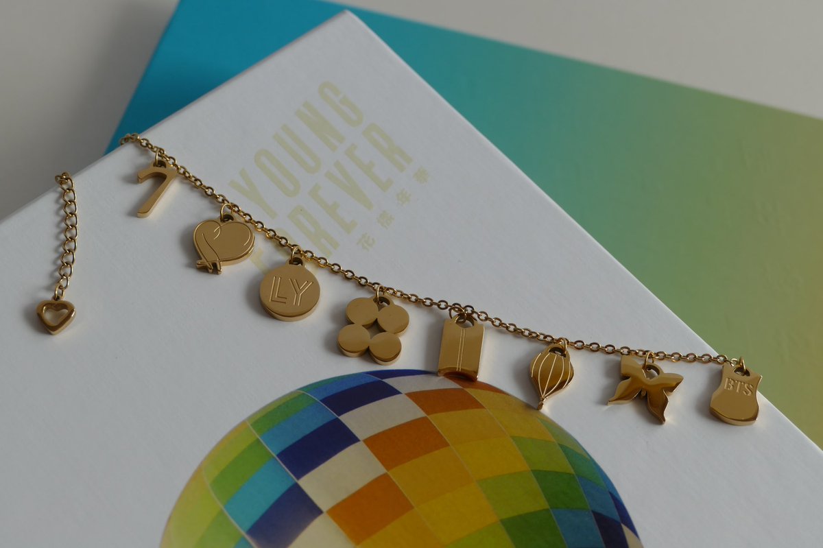 BangtanGER_twt's tweet photo. BANGTAN GERMANY x @Foreveramishop Verlosung!

Wir verlosen 5x wunderschöne BTS-Era Armbänder 💜

Nähere Infos 👉🏻

Teilnahmebedingung: 
1) Folgt mir &amp; @Foreveramishop 
2) Like &amp; RT diesen Tweet 
3) Kommentier deine Lieblings-BTS -Era
4) +18 Jahre

Ende: 08.12.2021 

Viel Glück 💜 https://t.co/2yofo5eqG9
