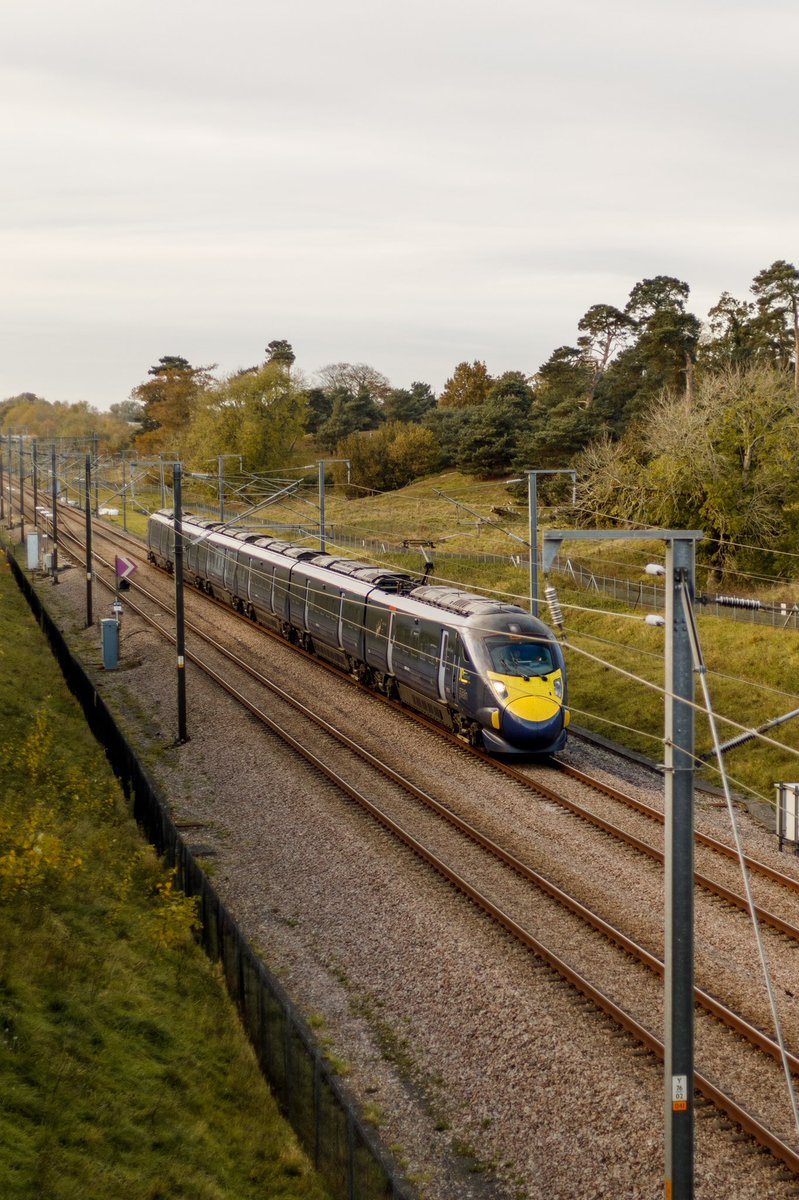 the_work_bench_'s tweet image. As the sun was starting to set I caught ‘395028’ just outside Ashford International on the run down to the Channel Tunnel from London. #HS1 #Javelin #Class395 #Ashford