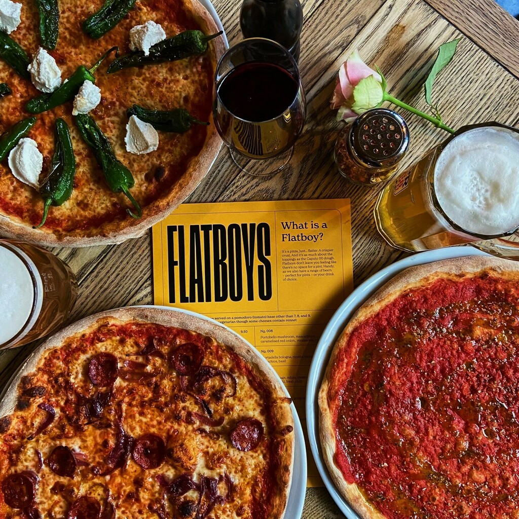 Fact: Mondays are made a whole lot better with pizza. £7 pizzas all night tonight and every Monday. Have a slice of that. 🍕 🍺 🍕Fact: Mondays are made a whole lot better with pizza. £7 pizzas all night tonight and every Monday. Have a slice of that. 🍕 🍺 🍕