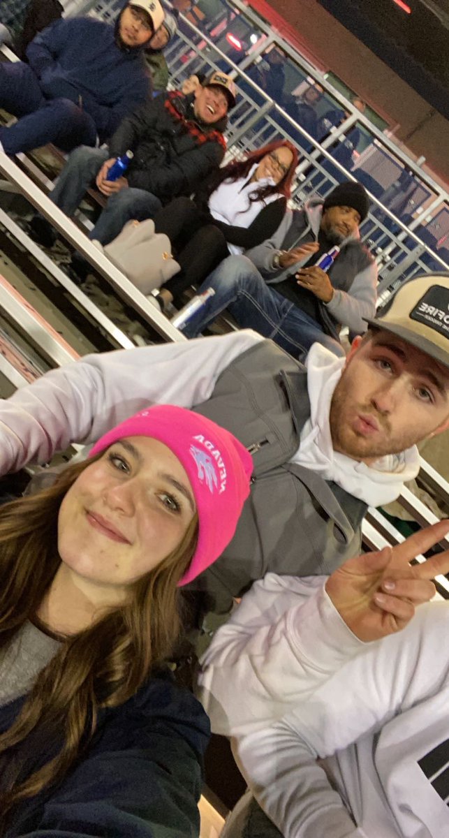 kuha_18's tweet photo. Happy birthday to the most amazing person in the world who I not only get to call my girlfriend but my best friend as well I hope you have the best birthday and day ever I love you @_ReeseMarie https://t.co/AtWFIKDQGM