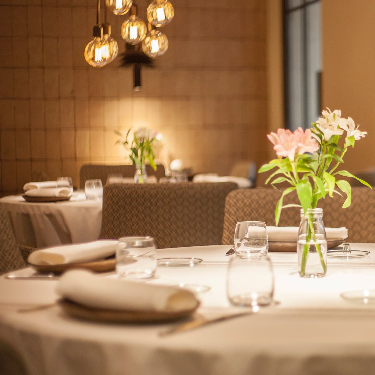 SaBrisaRest's tweet photo. Un ratito más en la cama, un paseo por El Retiro y un brindis en #SaBrisa rodeado de la mejor gastronomía balear🤗 

¿Te apuntas?

#Almudena2021 https://t.co/qoxZ6JpBwb