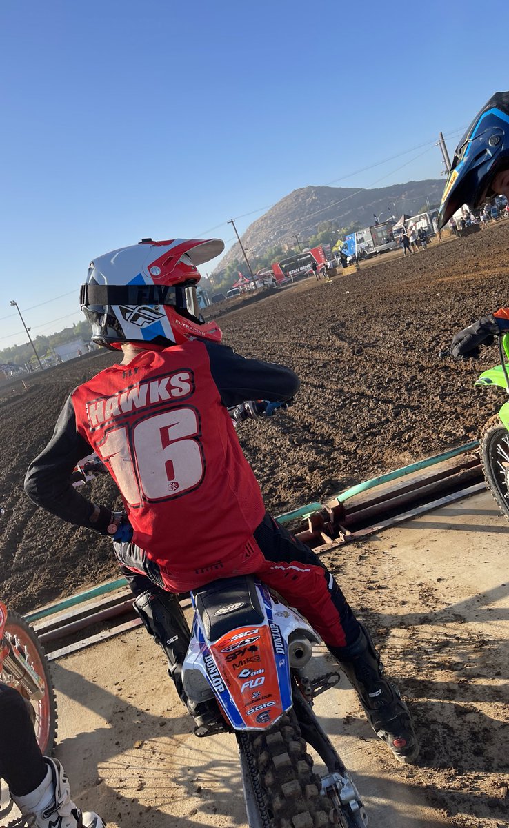 storme_hawks's tweet image. It’s great to be back racing and bring home some hardware crazy weekend didn’t get all the results I wanted but had fun. Thanks to all my sponsors and @swapmotoraceseries for putting on this fun event👍🏼 Mini Majors 2021
#5classes #15motos #4holeshots