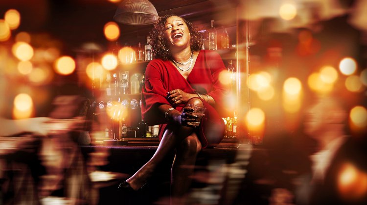 StagedoorLDN's tweet photo. Plan an unforgettable week of theatre with Lyn Gardner's picks
🔥Straight White Men - Young Jean Lee's New York hit comes to @swkplay
🔥 I Promise You That Tonight - a look at magic and deception
🔥The Wife of Willesden - Zadie Smith’s playwrighting debut 
https://t.co/CK3WABnuG5 https://t.co/XxGFL9UwXh