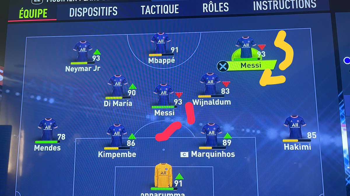 justforfunfifa's tweet photo. how is that possible?? that guy has 2 #Messi in his #PSG team 🤣 @EA @PlayStation #FIFA22 #PlayStation #PSG https://t.co/jPVFnr6BcN